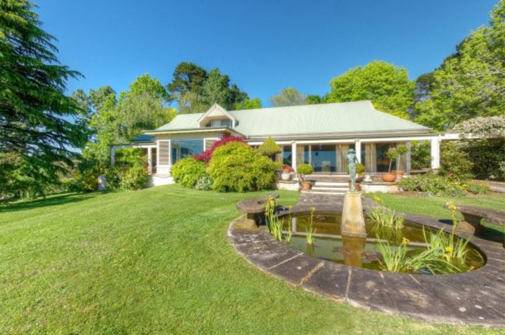 Andrew 'Twiggy' Forrest's mum Judith Street lists her long-held Southern Highlands home