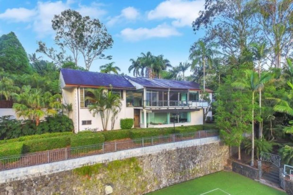 Gary Ablett puts his Gold Coast mansion on the market
