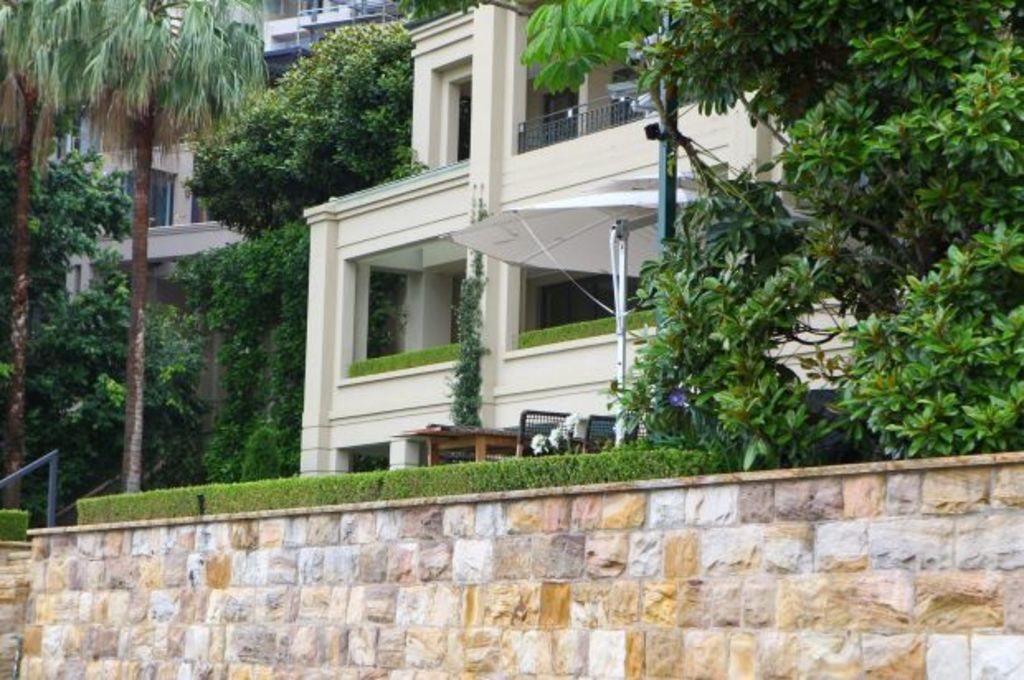 Luxury car dealer sells Point Piper home for $60m