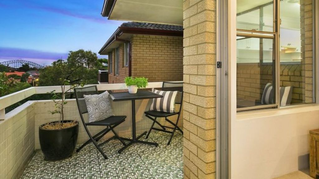 What Sydney S 1 1 Million Property Median Buys Around The Rest Of Australia