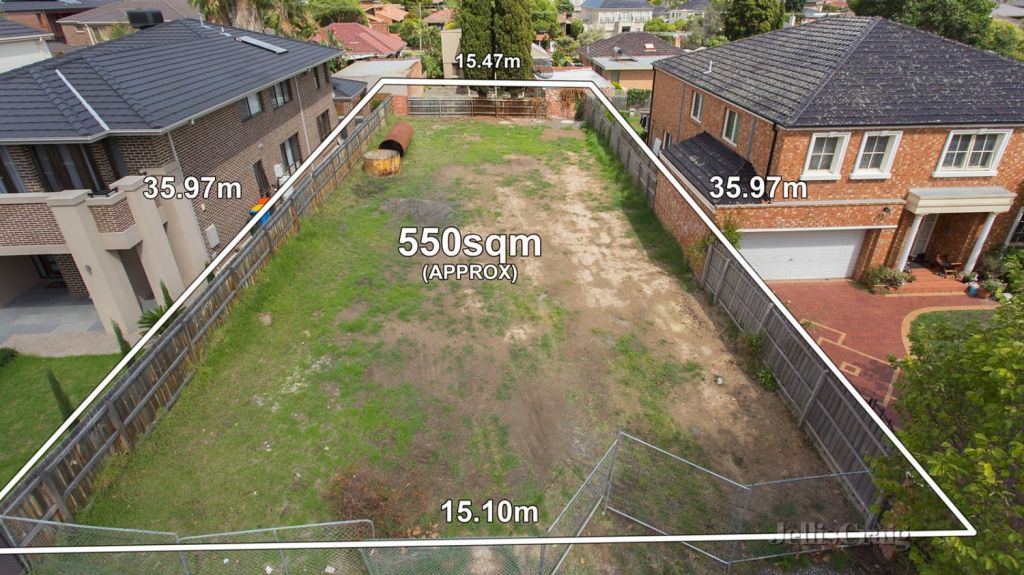 A rare vacant block of land at 62 Elliott Avenue, Balwyn, is up for auction. Photo: Jellis Craig