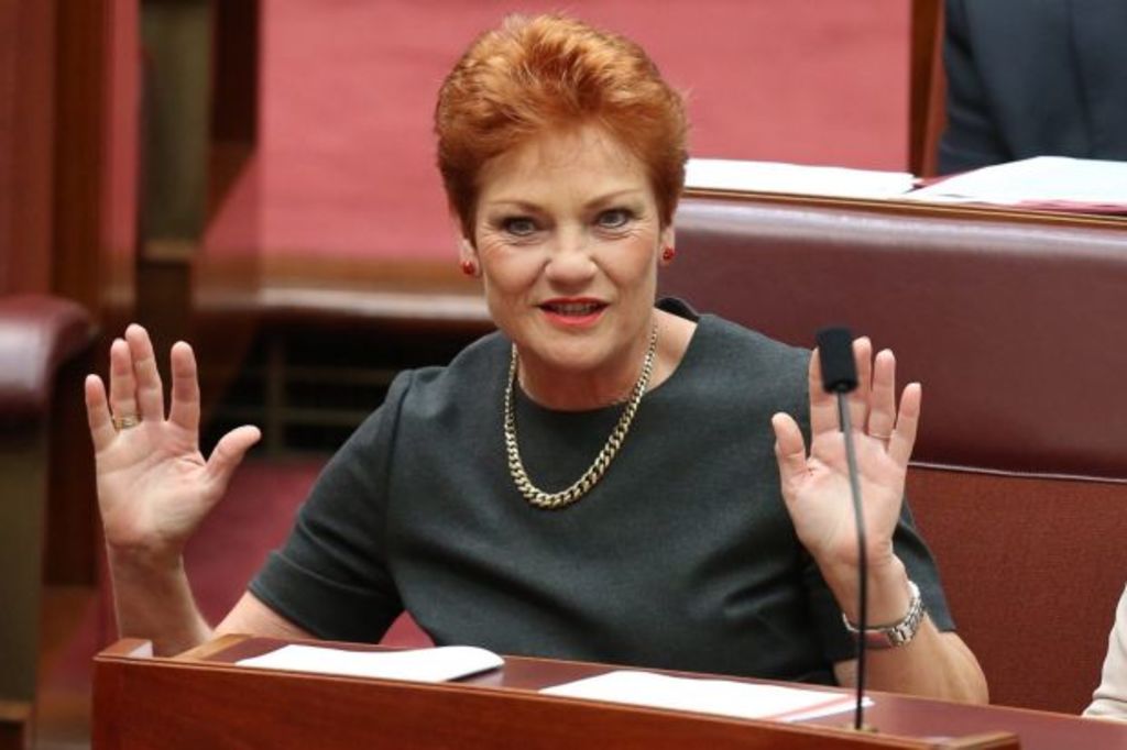 Pauline Hanson's Gold Coast unit sale leaves 'disappointed' buyer with surprise legal bill