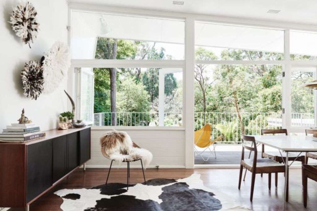 The Design Files: Inside the mid-century home of Louise Bell