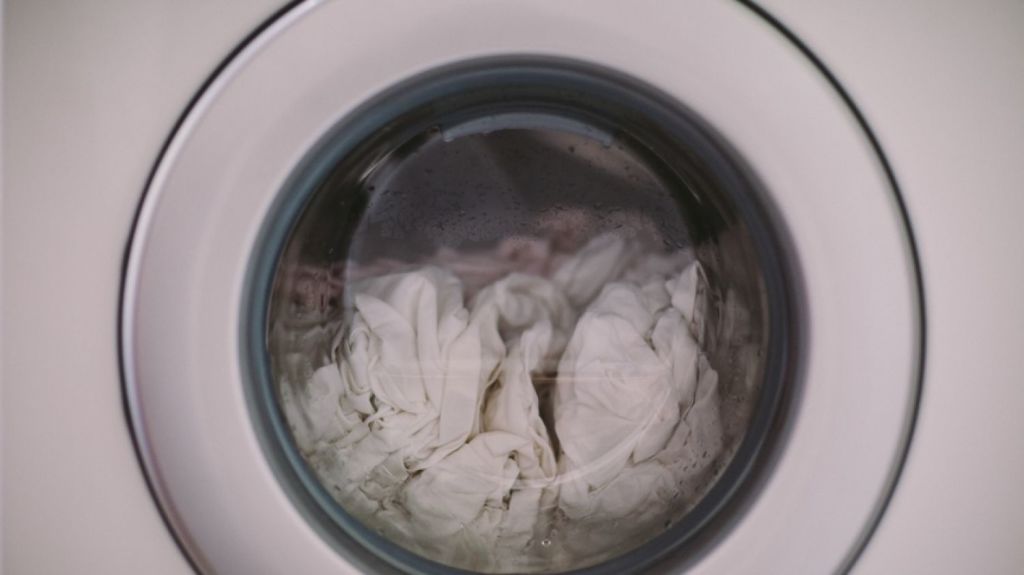 What Temperature Should Your Laundry Be Washed In