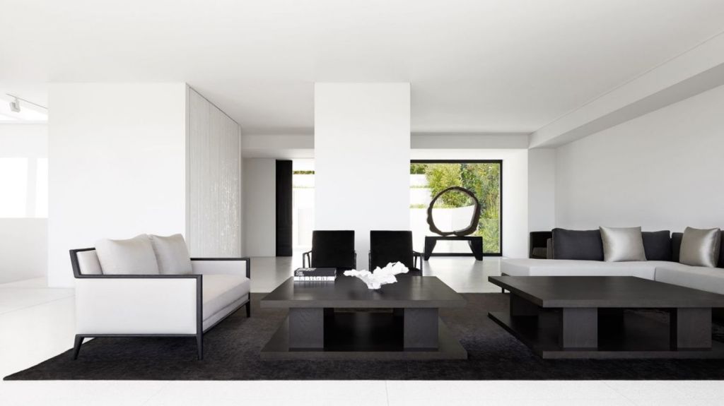 Inside the $20 million mansion where Justin Bieber is staying during