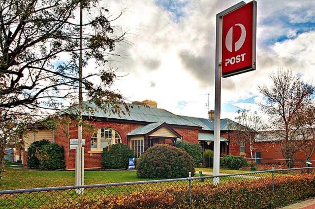 Boorowa post office sale offers family tree change