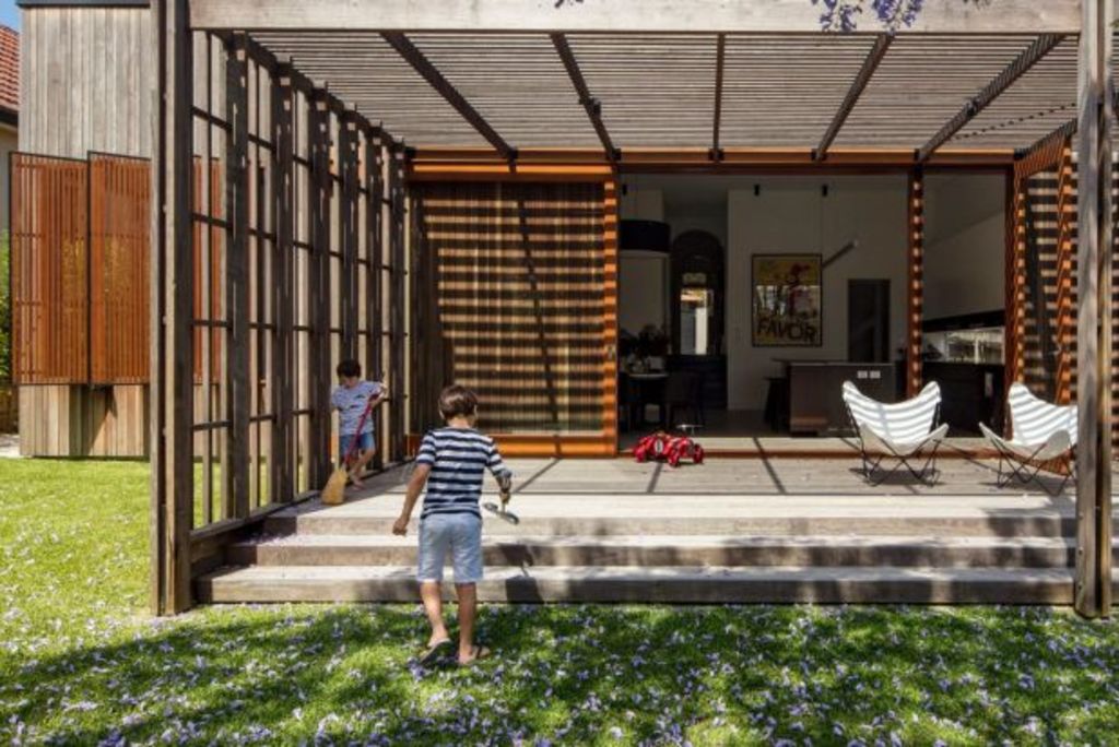 How innovative design saved a west-facing home