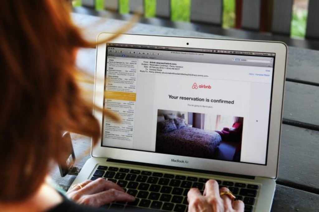 Airbnb users left hanging for answers by NSW Government