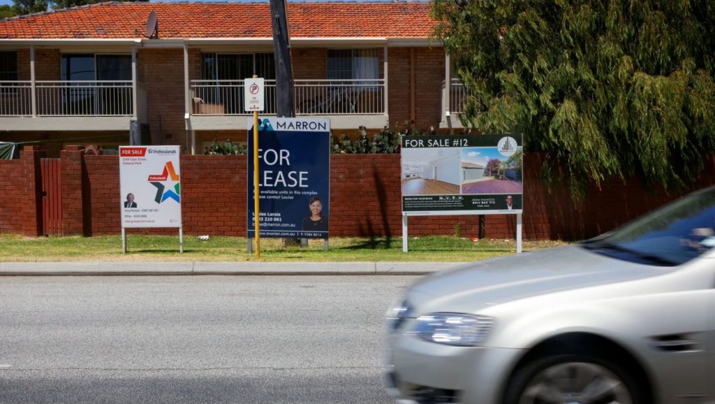Perth median house price drops but rate of decline is lowest since 2015