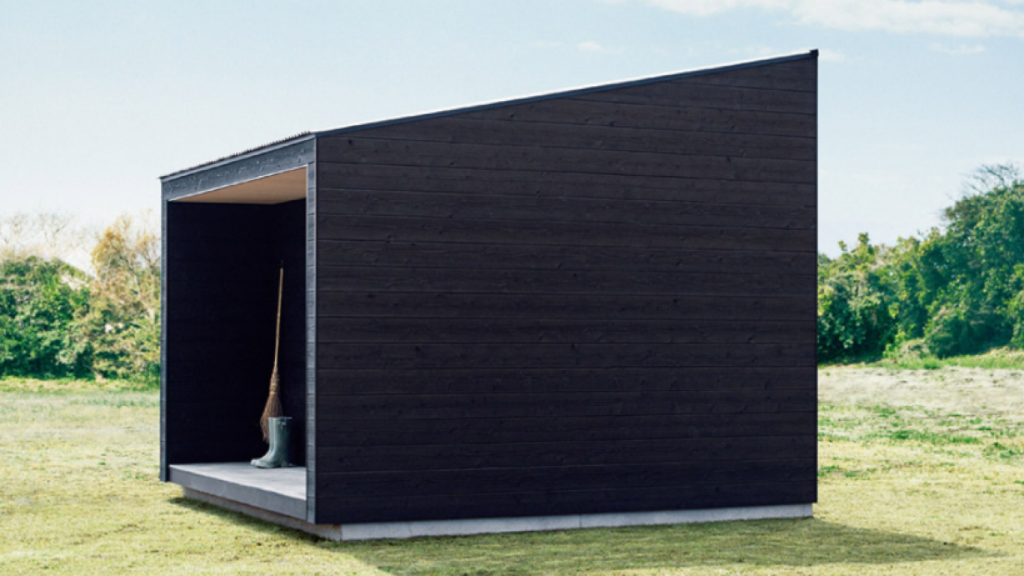 Using the Japanese technique called 'shou sugi ban', the exterior wood of each cabin has been charred black.