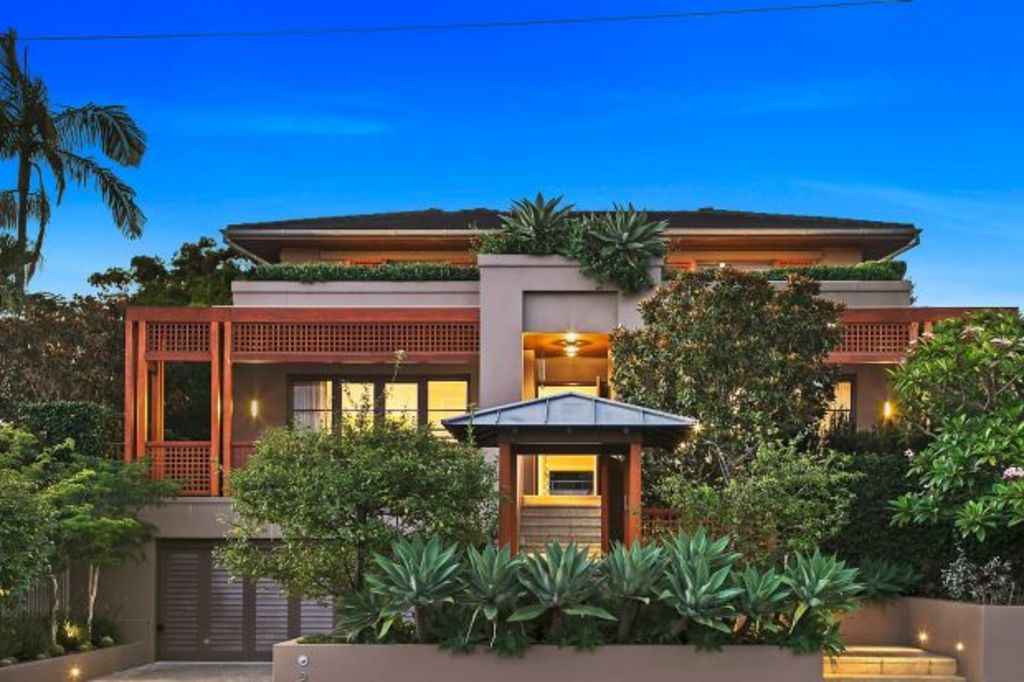 Caledonia S Mike Messara Pitches Mosman Mansion To Buyers For 10 Million