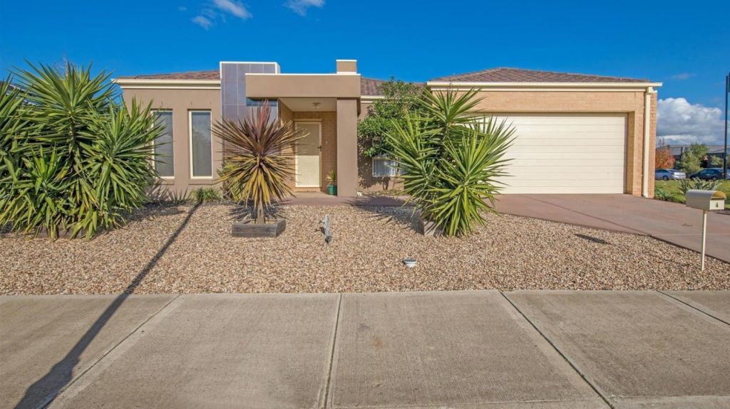 Melbourne property prices What you can get for 400,000