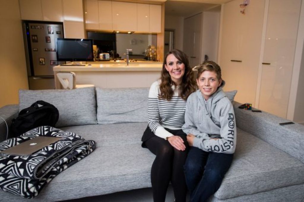 Huge rise in the number of families living in Melbourne high rises
