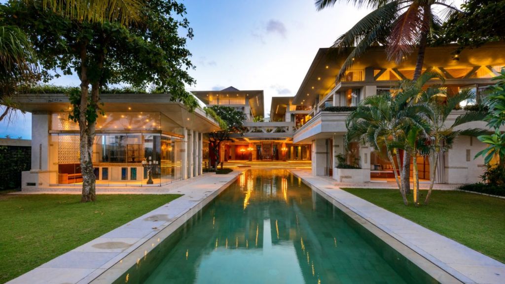 Lap of luxury: The Balinese villa that could pass for an exclusive resort