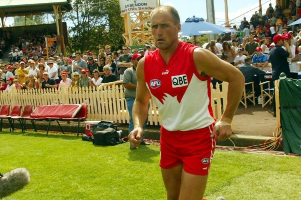 Tony Lockett lists Moss Vale