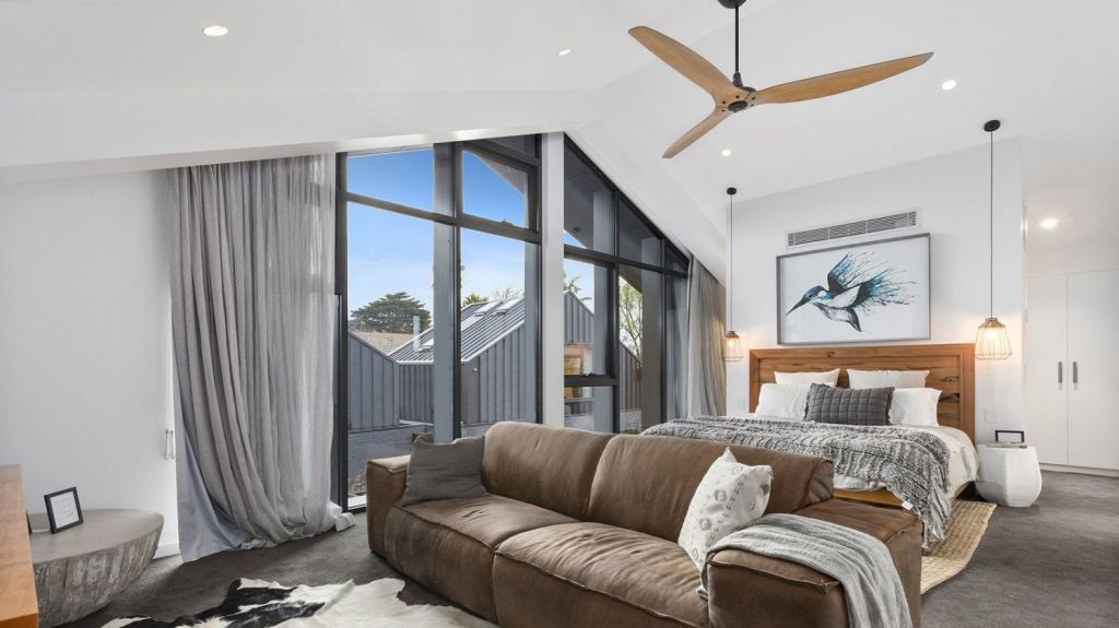 The Block 2017 Sticks And Wombat S House First To Hit The Market