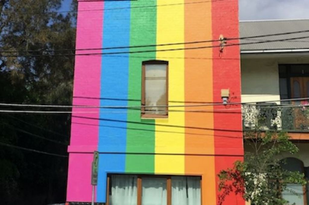 'Show of support': Sydney homeowner paints rainbow across house