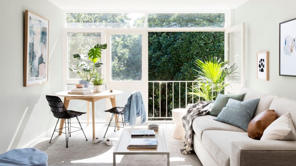 How To Paint Like A Pro Experts Share Their Top Tips For Getting