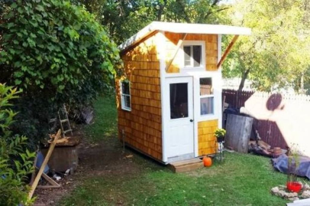 'I wanted something to do in summer': 13-year-old builds tiny home