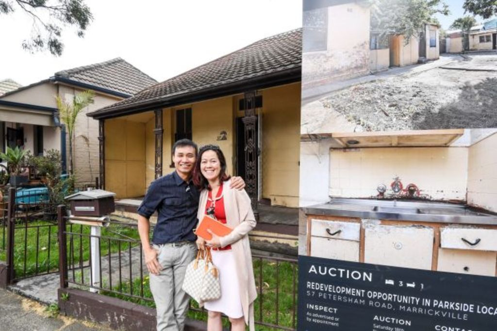 40 minutes and 100 bids later, derelict house sells at auction