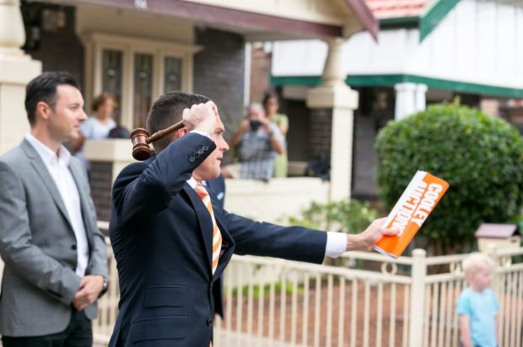 Spring selling season to test Sydney property market 