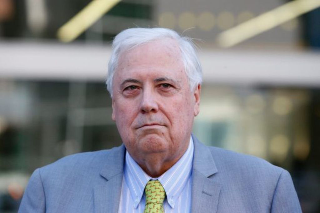 Clive Palmer snaps up Fig Tree Pocket trophy house for a song
