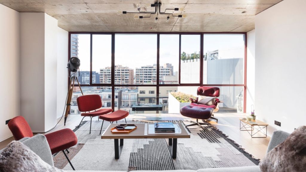 The Transformation Of A Poorly Planned Penthouse In Surry Hills