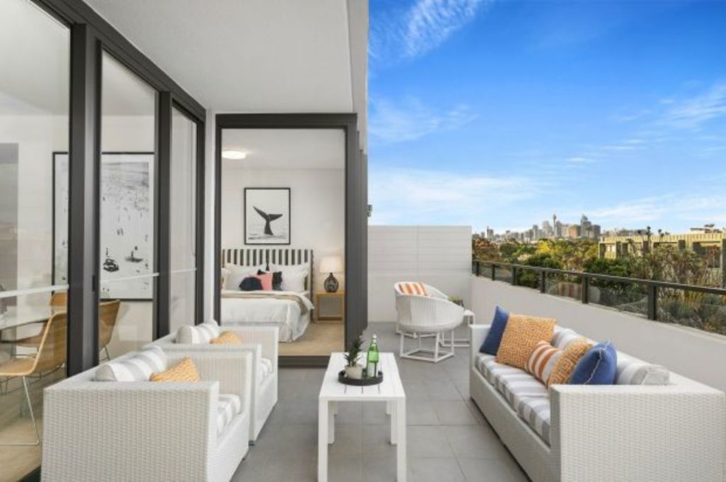 Segments of Sydney become buyer's markets as vendor competition intensifies