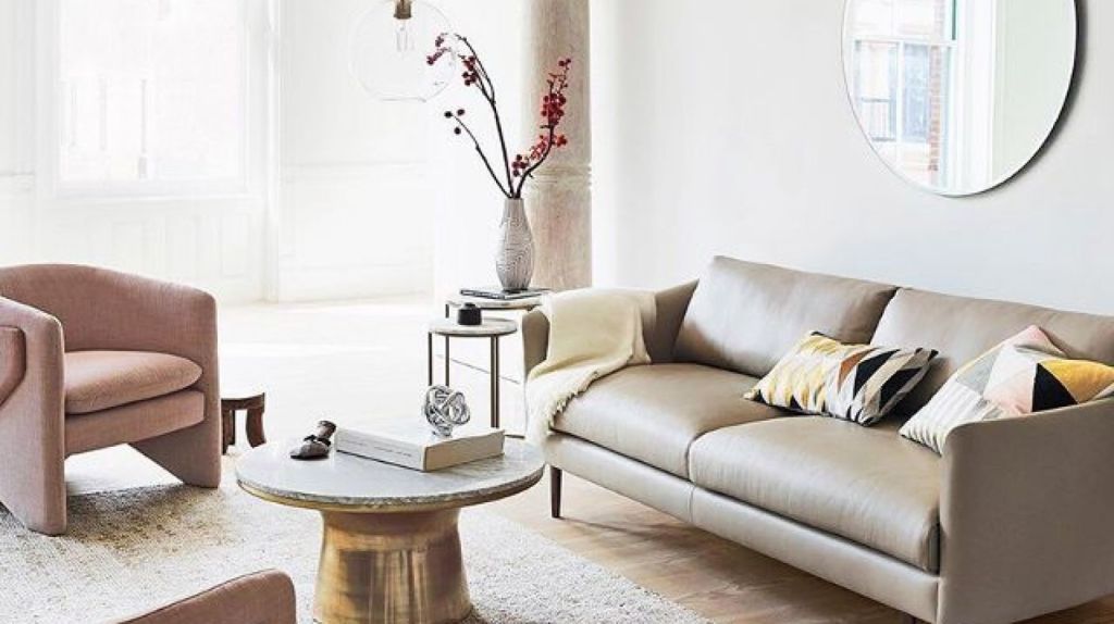 Six Room Layout Mistakes That Instantly Cheapen Your Home,Decoracion Primer Anito Decoracion De Masha Y El Oso Para Nina Sencilla