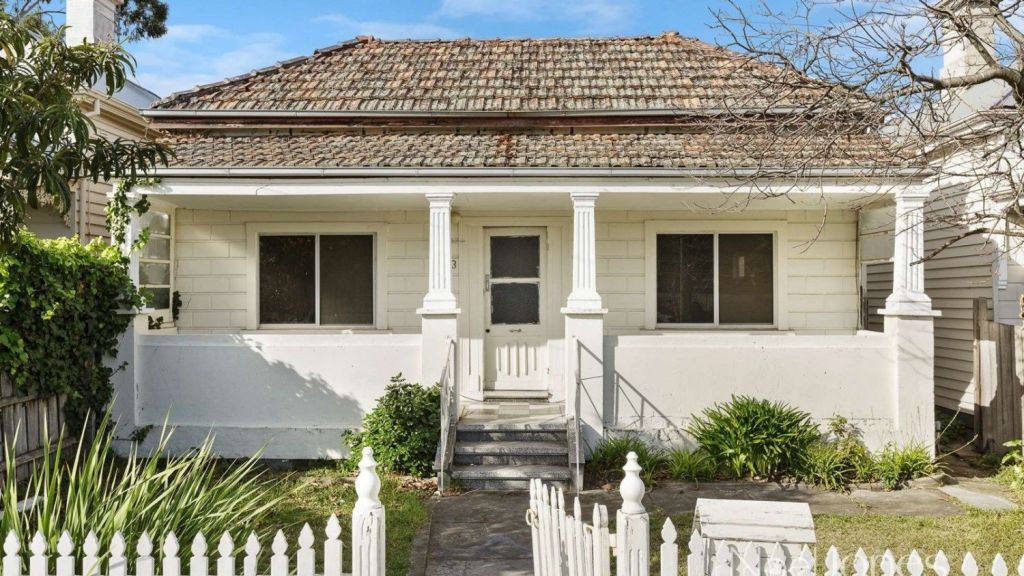 House with rare zoning in Hawthorn East sells for 2.46 million