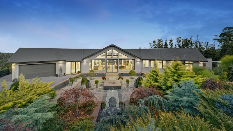 3 of the best coastal and country homes to see this weekend in Victoria