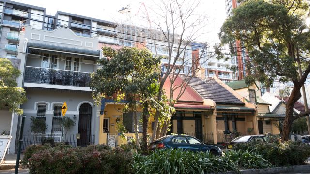 Foreign investment in Australian real estate slumps to new low