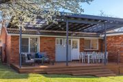 Owner-occupiers vie for Hackett home