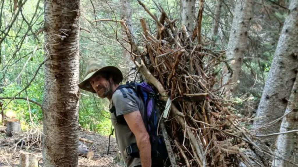 Man who spent 10 years building treehouse home facing eviction