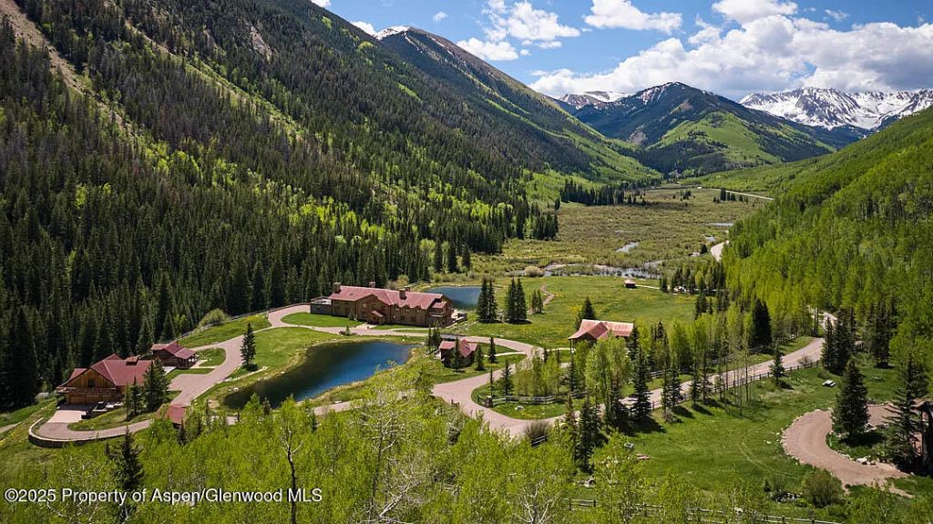 Billionaire’s unsellable home gets $36 million discount