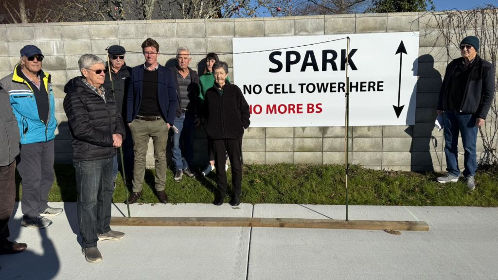 A photo of residents on Bethlehem Road, who are not happy about a proposed cell tower outside their homes.