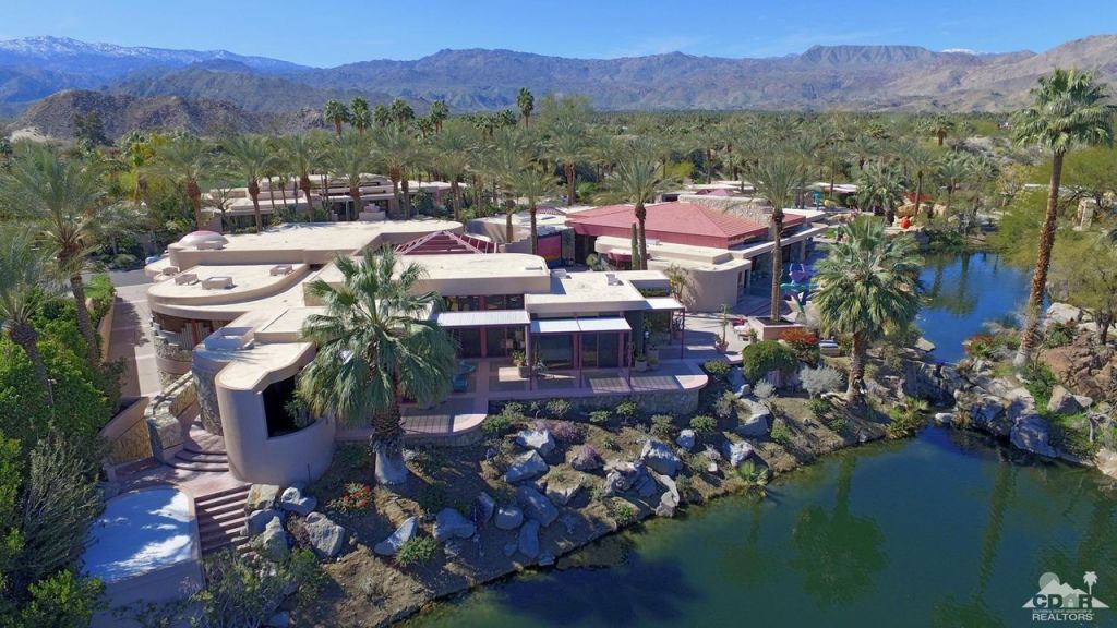The 1980s time-capsule home for sale in California for $7.6 million