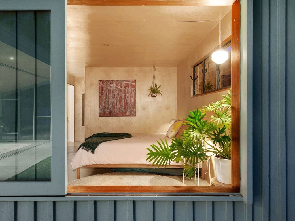 Expat drives Brisbane auction to recordbreaking price