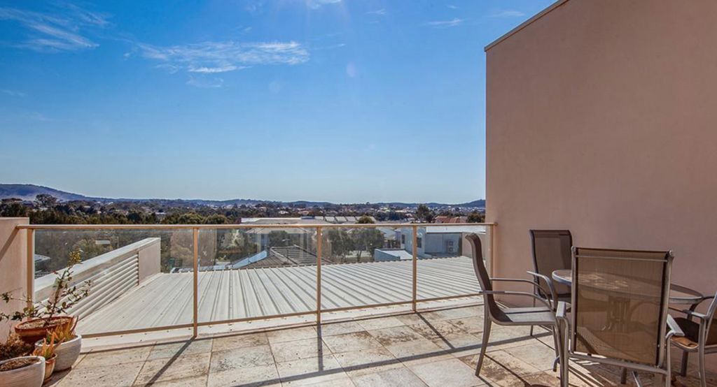 Top 7 Canberra houses for sale with spectacular views