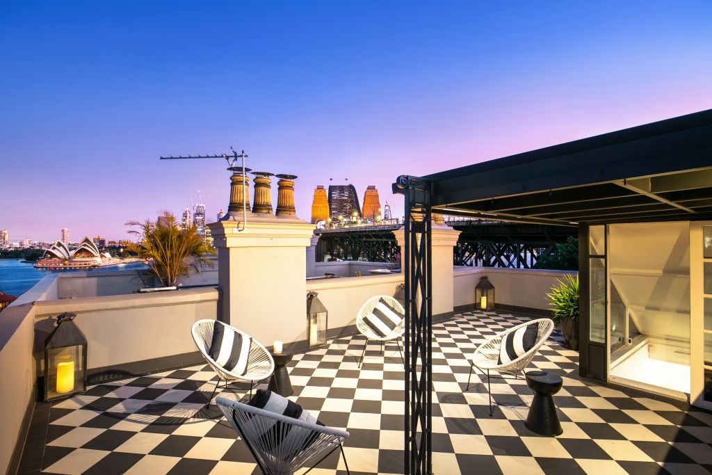 Historic Kirribilli terrace home with harbour views is an entertainer's