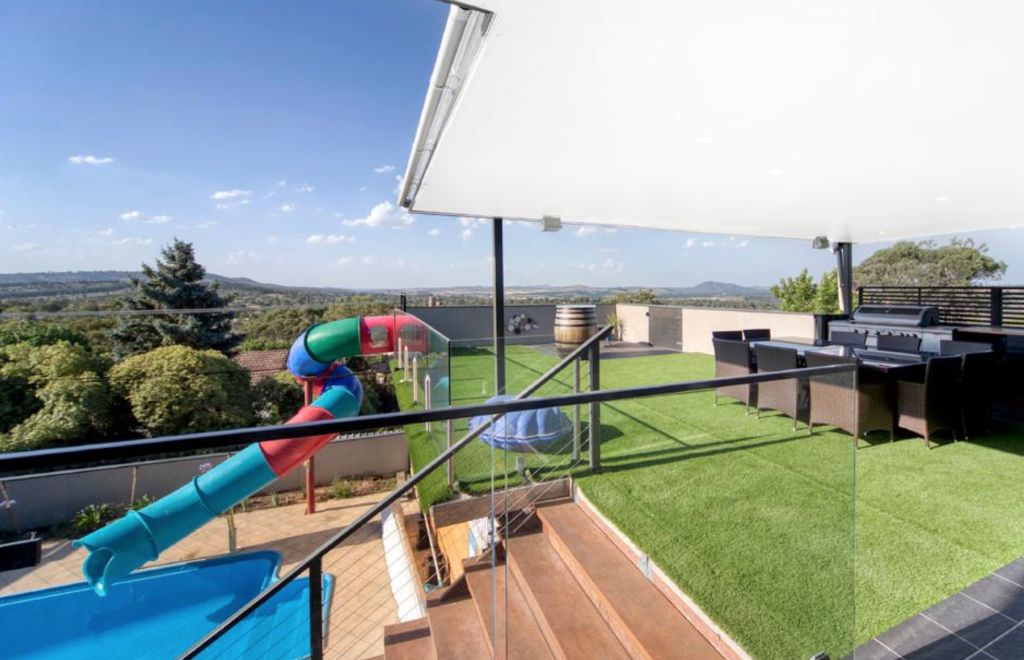 Top 7 Canberra houses for sale with spectacular views