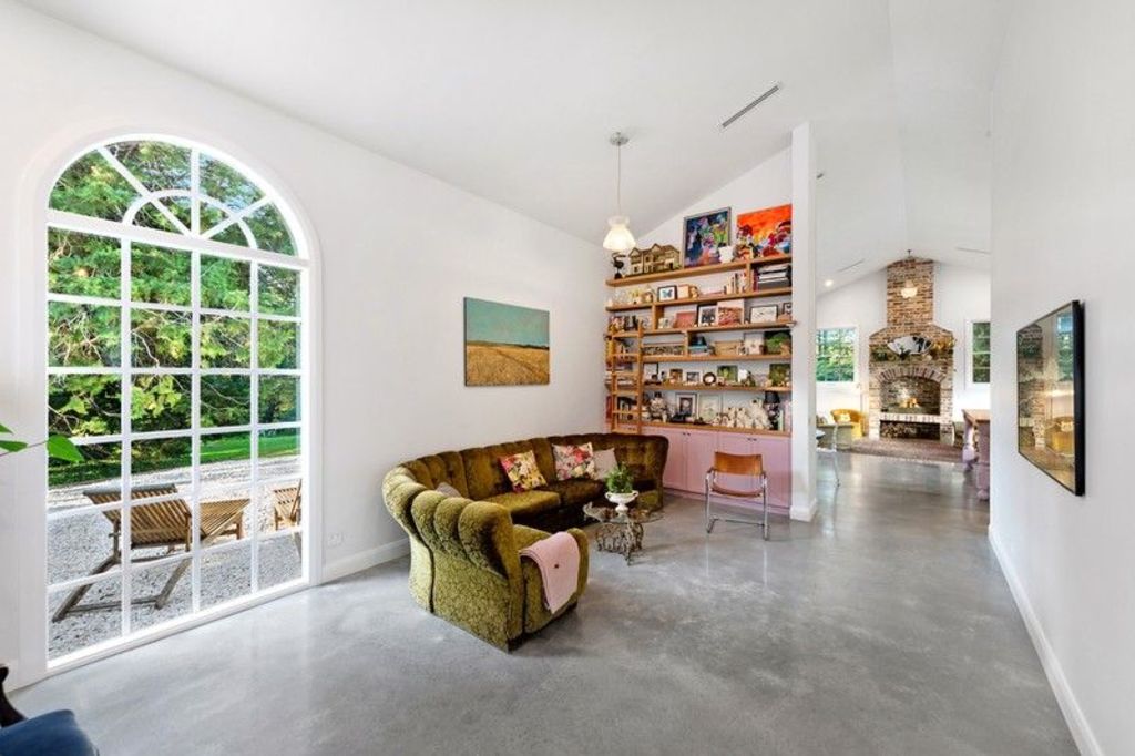 'Special without being pretentious' Unique Berrima property hits the