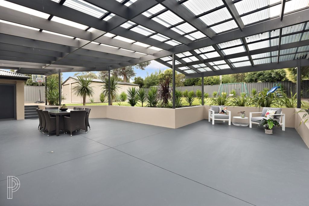 Canberra auctions Threebedroom Chisholm home sells for 1.108 million