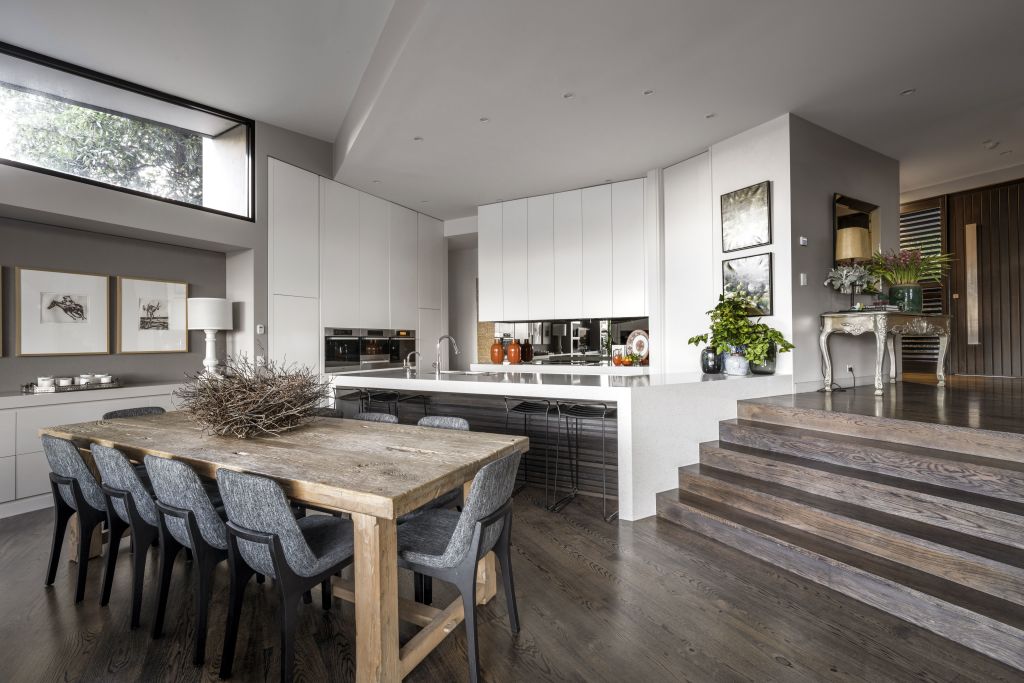 The ultimate tree-top house hits the market in Hawthorn