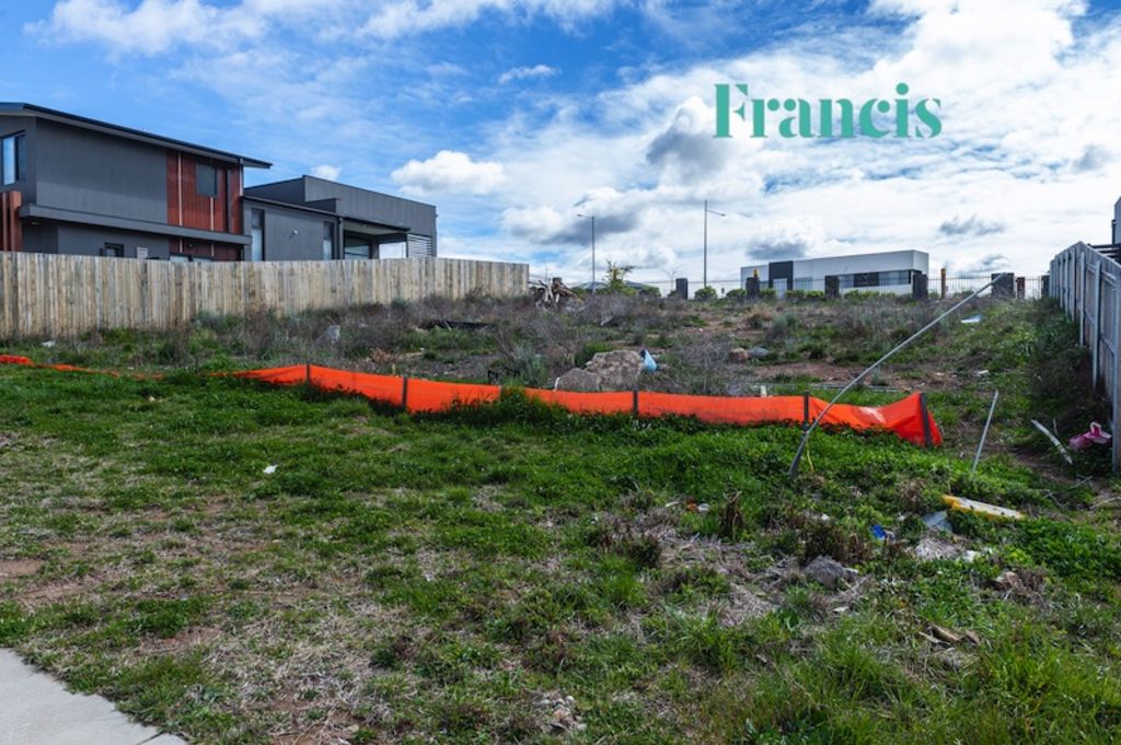 Canberra auctions Denman Prospect land sells for 1,212,500