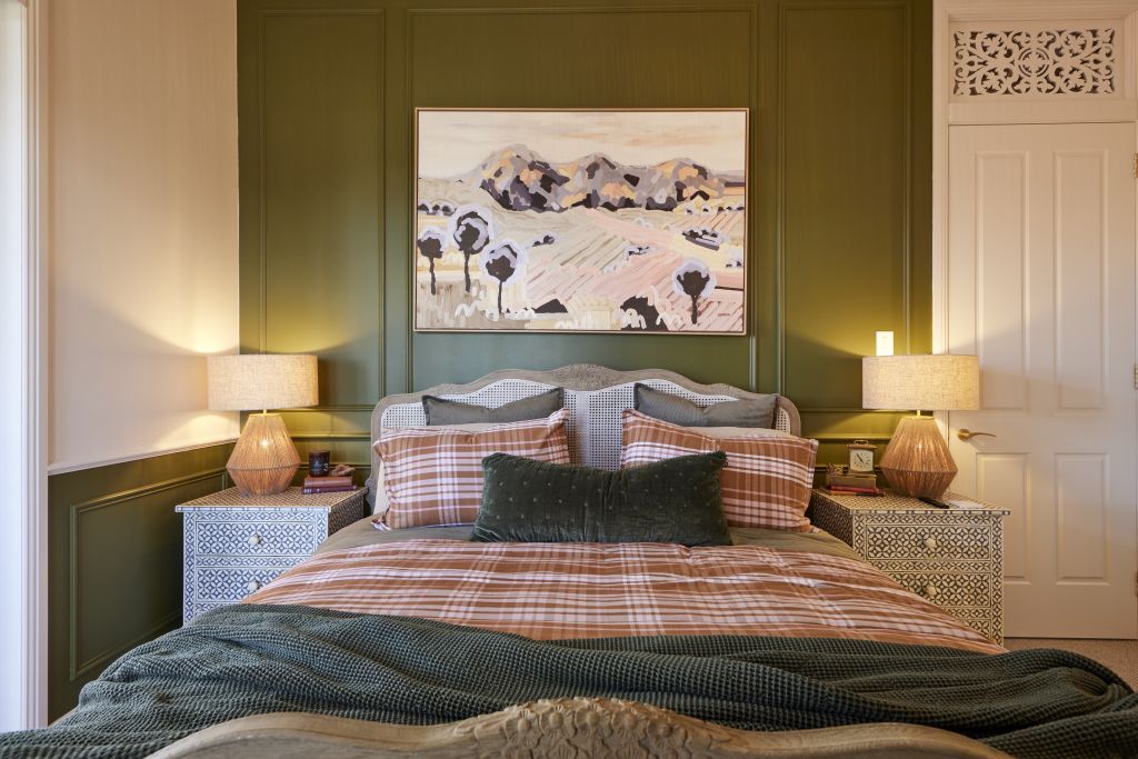 The top 5 features in Tom and Sarah-Jane's winning Master Bedroom and ...