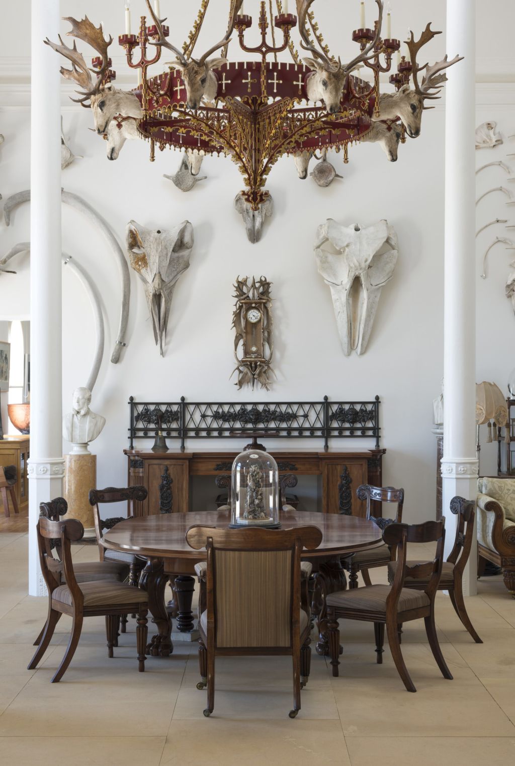 Tasmania's colonial homestead Bentley at Chudleigh listed by antique