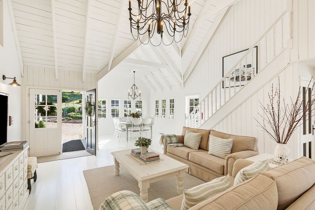 Living the dream North Narooma farmhouse and separate cottage on the