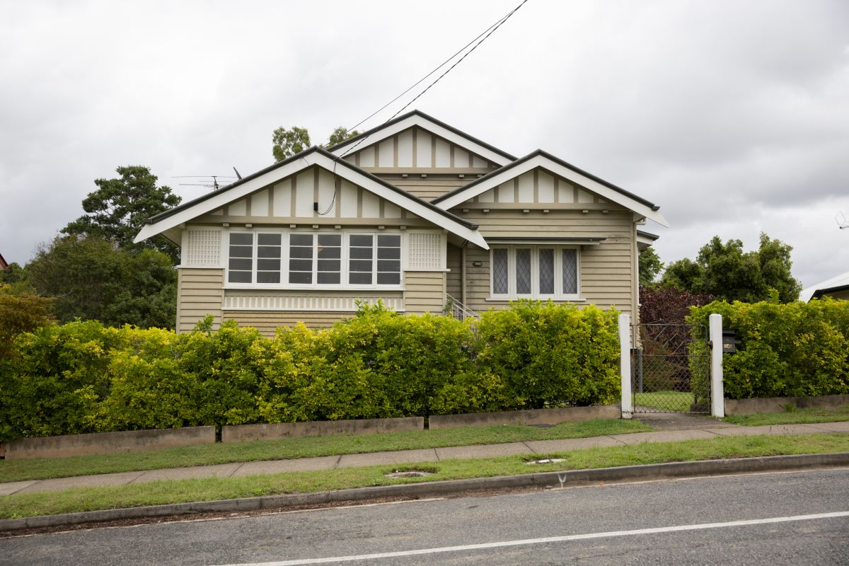 Brisbane house prices hold strong amid a declining