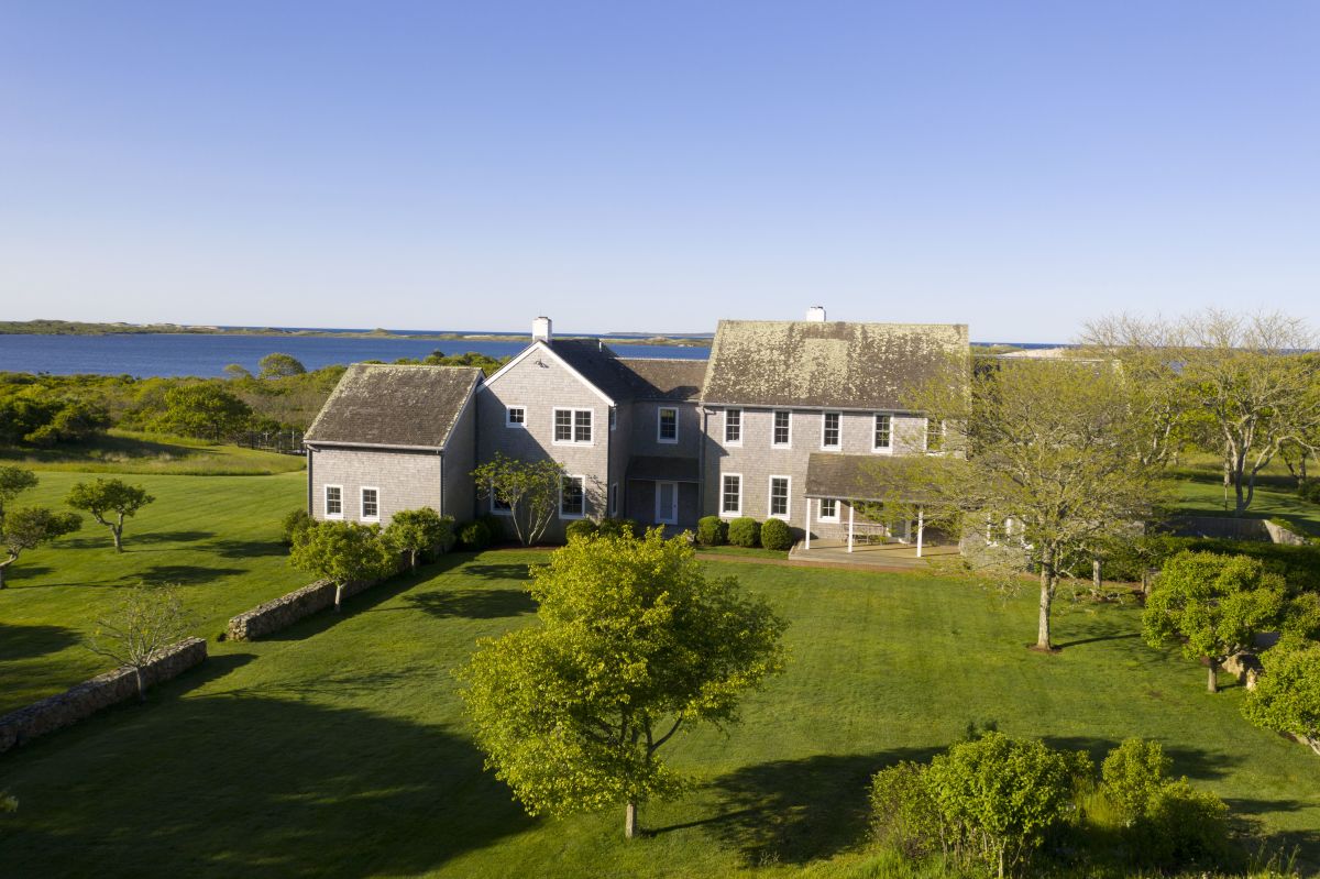 Romance and tragedy Jacqueline Kennedy Onassis’ Martha’s Vineyard farm
